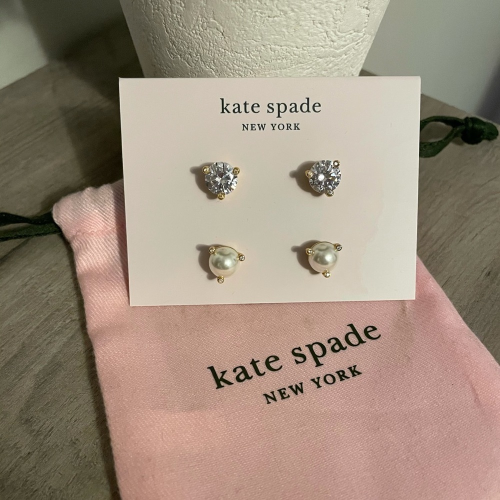 Kate spade 2 pair stud earrings - Picture 1 of 1